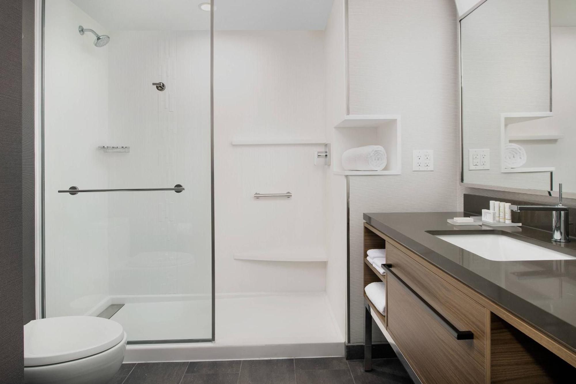 Courtyard By Marriott Indianapolis Plainfield Hotel Buitenkant foto