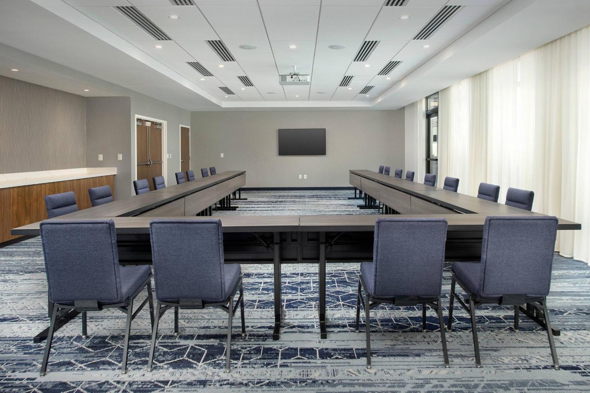 Courtyard By Marriott Indianapolis Plainfield Hotel Buitenkant foto